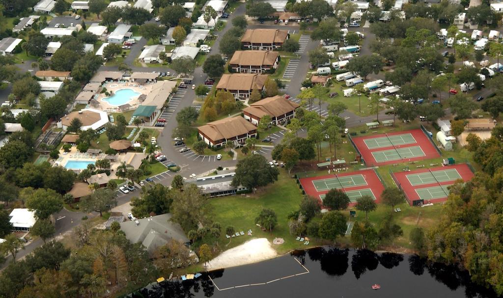 Cypress Cove Nudist Resort Poinciana Luaran gambar